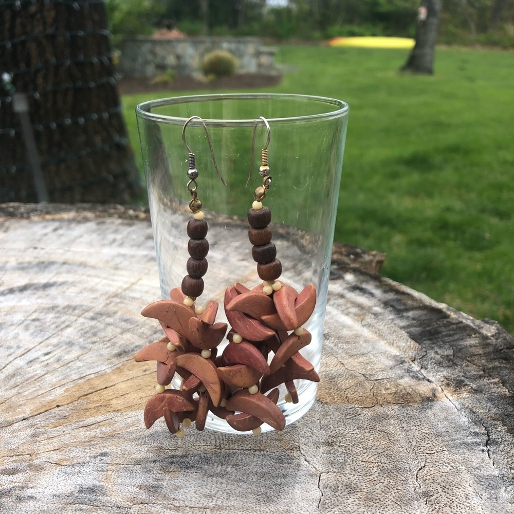 Fun & funky earrings. - Picture 2 of 3